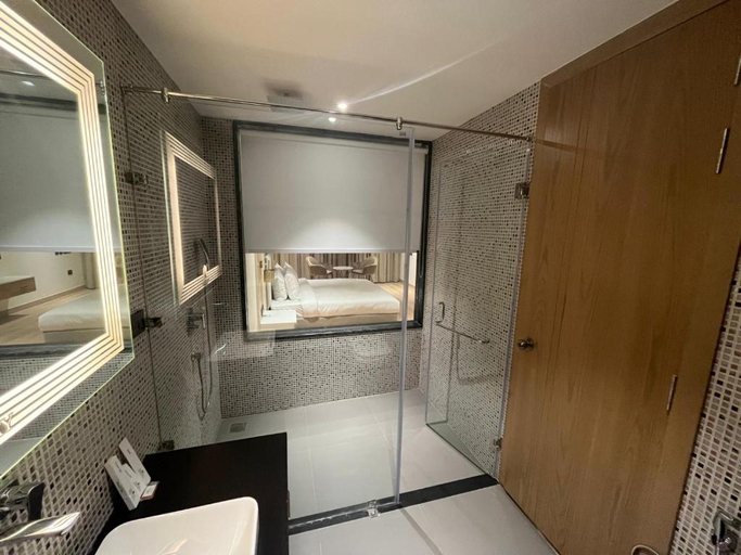 Bathroom 4, DAYAL GATEWAY, Lucknow