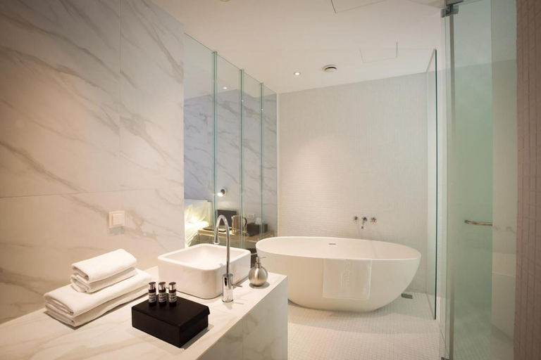 Bathroom 5, Trang BLUE, Gwanak