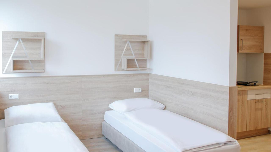 Bedroom 3, A2 Boarding House Memmingen, Memmingen