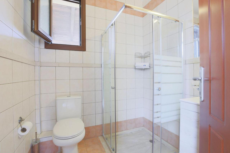 Bathroom 2, Afitos Hidden Gems #FeelsLikeHome, Central Macedonia