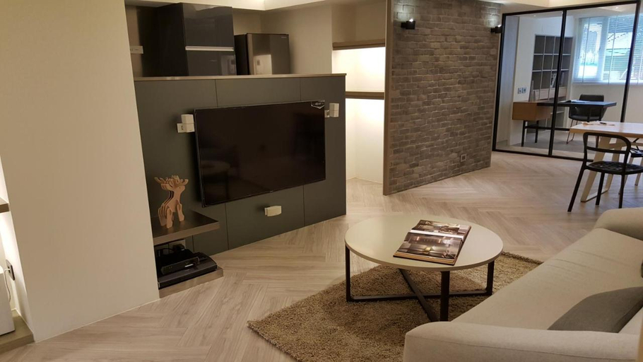 Others 5, Three Bedrooms + 3 Bathrooms near Taipei 101 & MRT, Taipei City