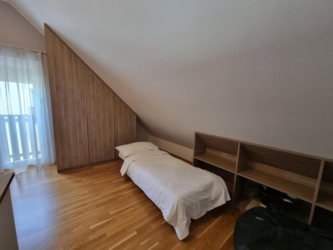 Bedroom 1, Maline Apartments, Bled
