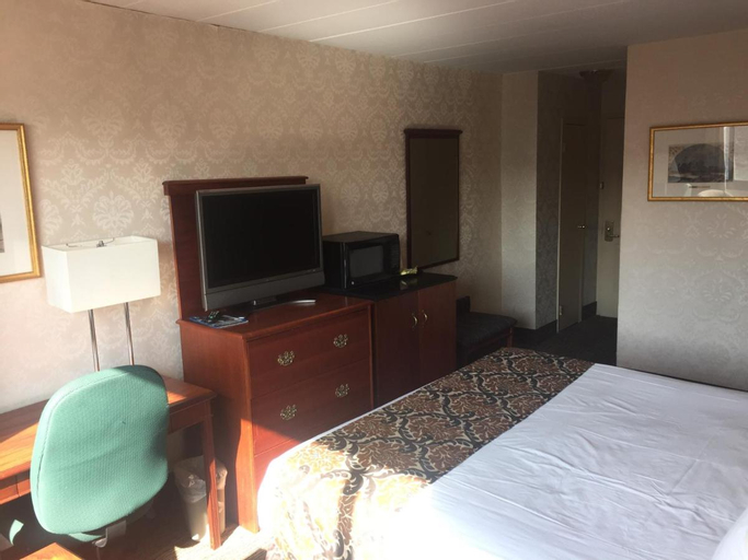 Bedroom 4, Airway Inn at LaGuardia, New York