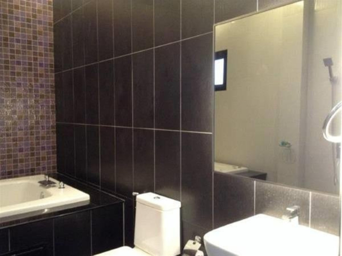 Bathroom 5, Get Link Hip Hua Hin Hotel, Hua Hin