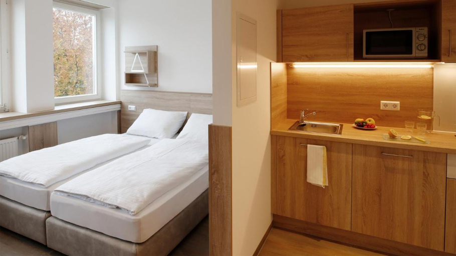 Bedroom 2, A2 Boarding House Memmingen, Memmingen