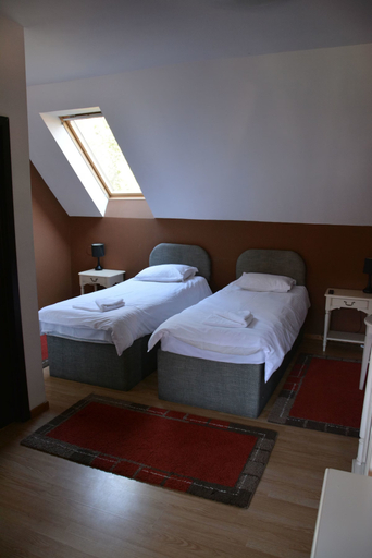 Bedroom 2, Cristian Inn, Cristian