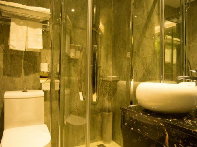 Bathroom 3, Hi Inn良品ホテル(福州火車南駅)(Hi Inn (Fuzhou South Railway Station)), Fuzhou