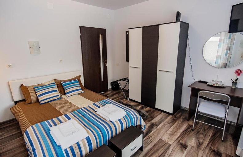 Bedroom 5, Casa Hugo, Campulung Moldovenesc