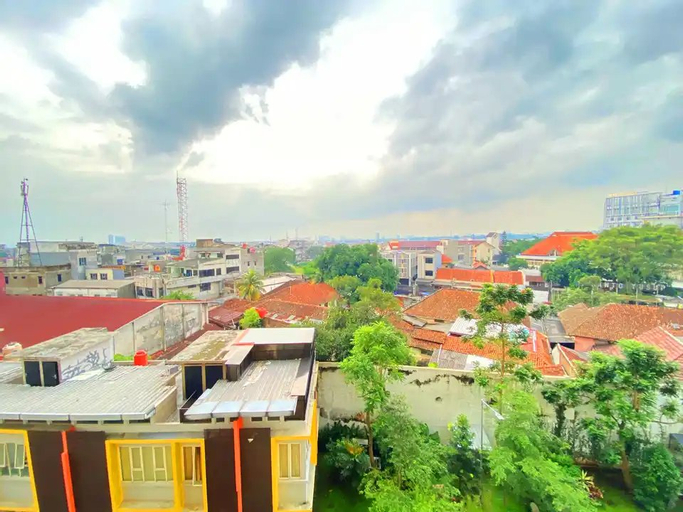Exterior & Views, Graceful 2BR Gateway AhmadYani Cicadas By Travelio, Bandung