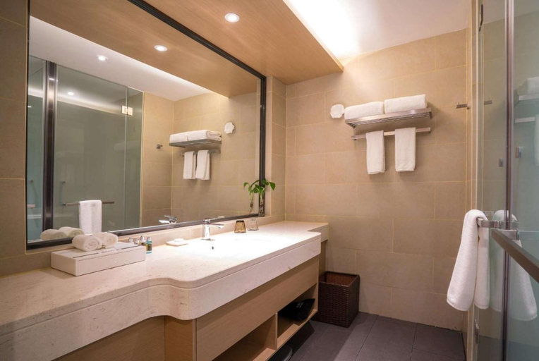 Bathroom 4, Ramada Encore Jintang, Chengdu