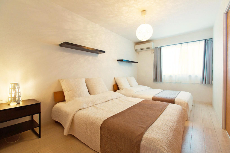 Bedroom 3, Grandouce Namba-Nishi, Osaka