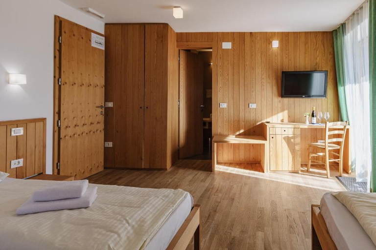 Bedroom 2, Hotel Jelka Pokljuka, Bohinj