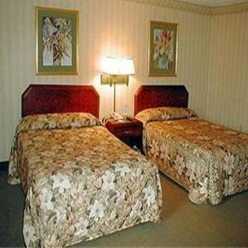 Bedroom 5, Hotel Pentagon, Arlington