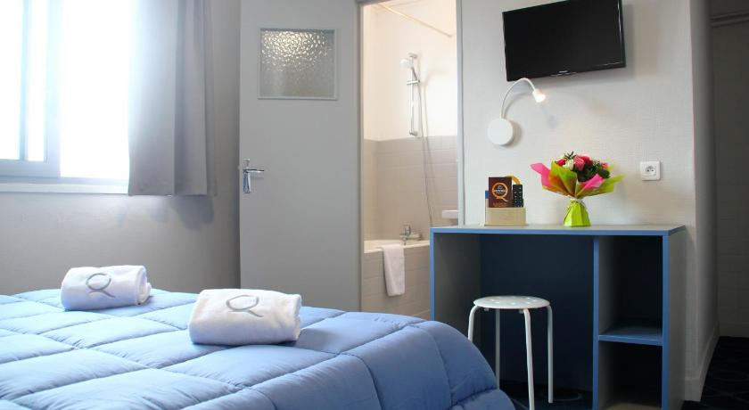 Bedroom 5, Le Petit Majestic, Hautes-Pyrénées