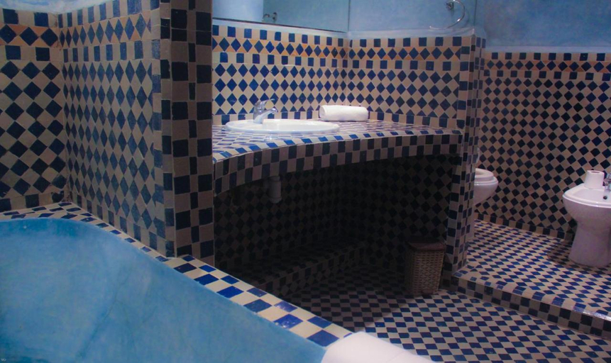 Bathroom 3, Palais des Remparts, Essaouira