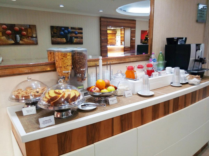 Food & Drinks 5, Hotel Riviera Fiumicino, Rome