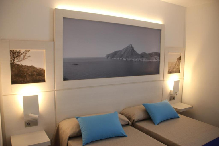Bedroom 3, Bora Bora Apartamentos - Adults Only, Baleares