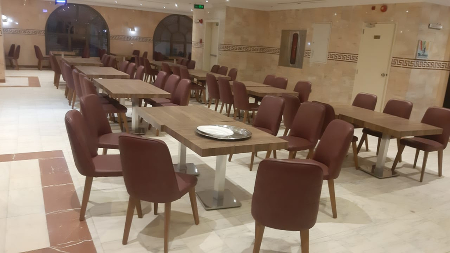 Food & Drinks 5, Bader Al Marsa Hotel, Al Madinah Al Munawwarah