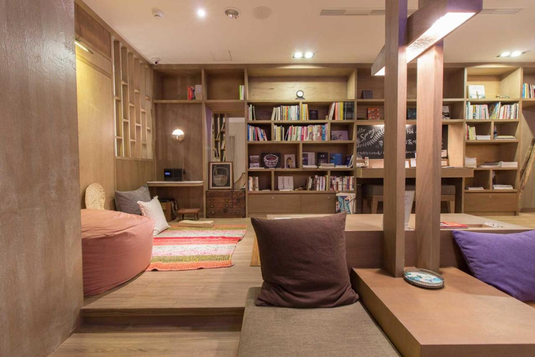 Others 5, Hok House, Kaohsiung