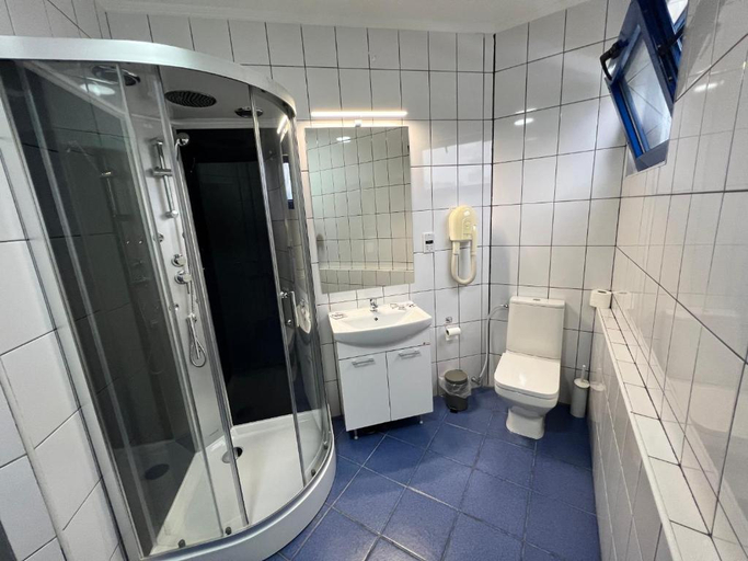 Bathroom 2, Motel Carmen, Baia Mare