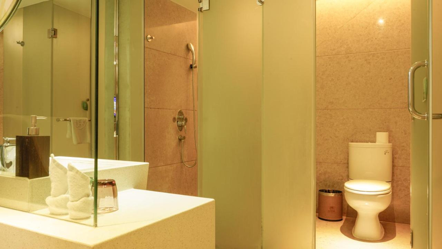 Bathroom 3, Paco Hotel Guangzhou Ouzhuang Metro Branch, Guangzhou