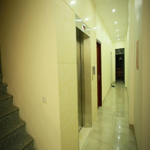 Others 2, Jade Dragon Hotel, Lahore
