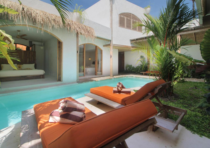 Sport & Beauty 1, The Famous Bumbak Street in Canggu-Villa Paradisua, Badung