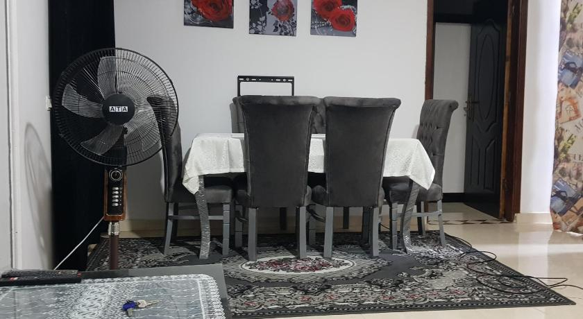 Others 5, Sasha House, Al-Ahram