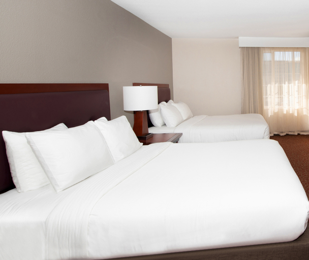 Bedroom 3, Larkspur Landing Extended Stay Suites South San Francisco, San Mateo