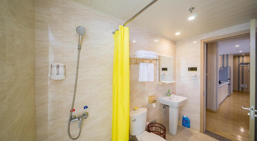 Bathroom 4, Guangzhou Laiste ApartHotel (Science City Green Central Square Branch), Guangzhou