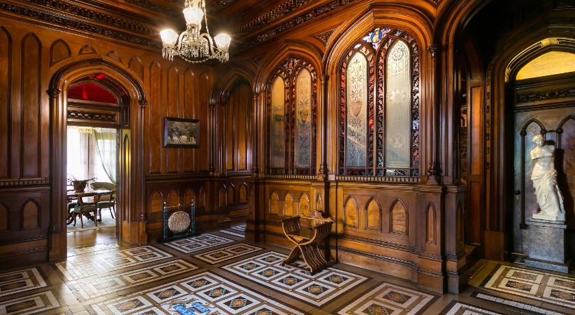 Others 5, Larnach Lodge, Dunedin