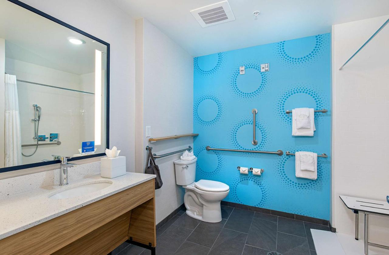 Bathroom 4, Tru by Hilton Lexington, VA, Rockbridge