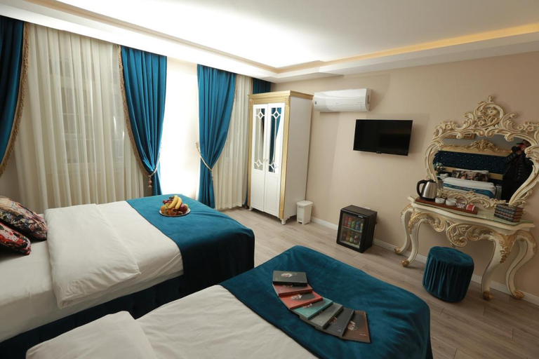 Bedroom 2, Constantinopolis Hotel, Fatih