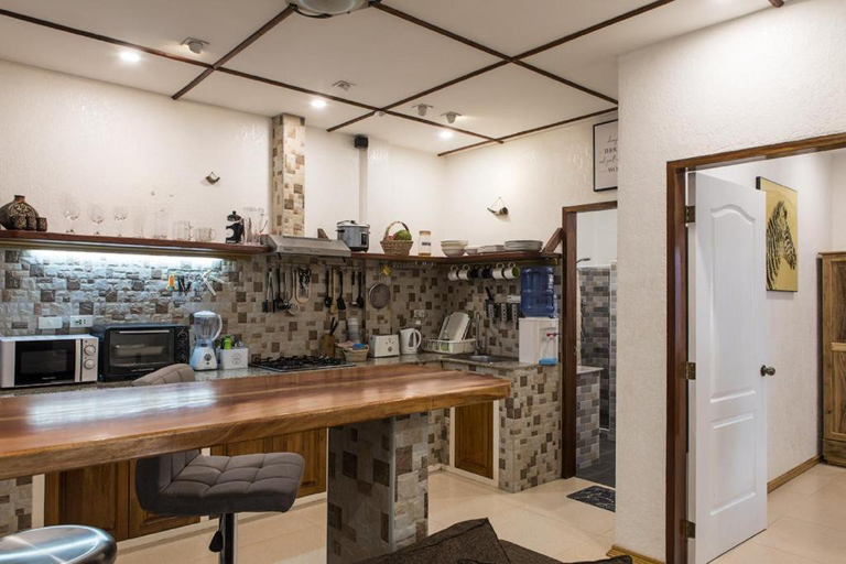 Food & Drinks 4, Alona Apartments, Panglao