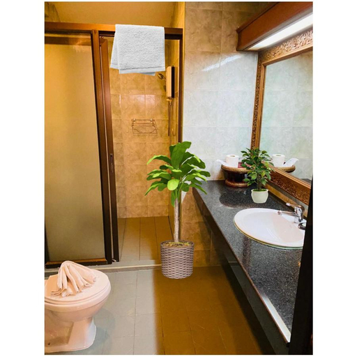 Bathroom, Grillhutte Patong, Phuket Island