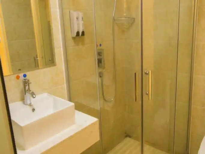 Bathroom 3, Green Tree Inn Zhejiang Shaoxing East Station, Shaoxing