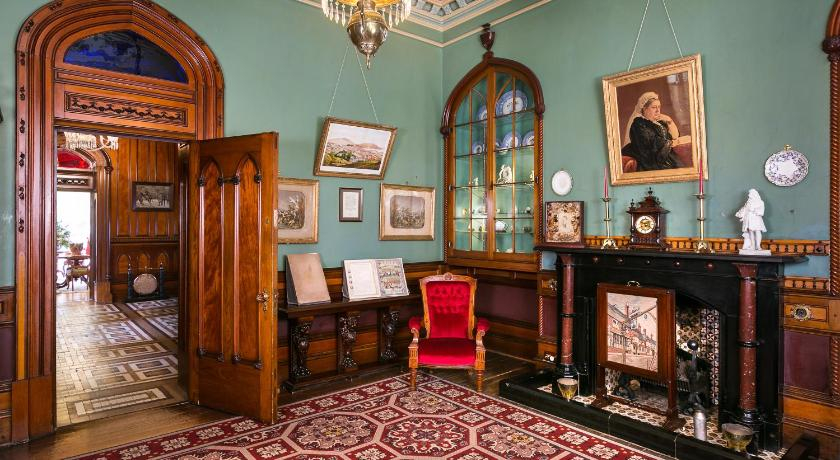 Others 5, Larnach Lodge, Dunedin