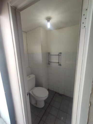 Bathroom, Kemang view apartement.ASIAROOM69, Bekasi