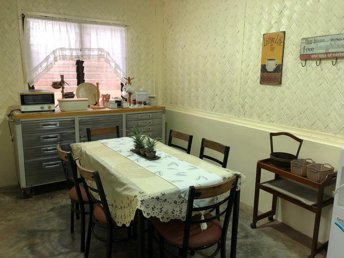 Others 3, HIRAYA HOMESTAY by The Yellow House Coron, Coron