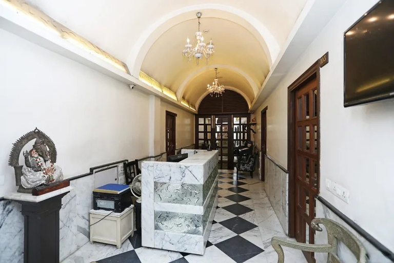 Others 3, Hotel 233 Park Street, Kolkata
