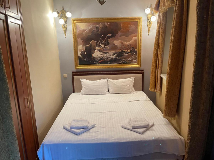 Bedroom 3, Traveling Actor Skadarlija, Belgrade