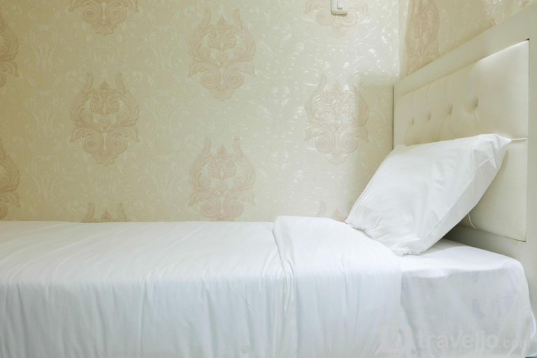 Bedroom 2, Compact 2BR Bassura City Apartment By Travelio, Jakarta Timur