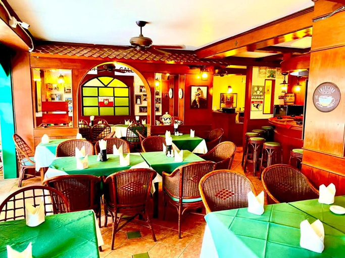 Food & Drinks 2, Grillhutte Patong, Phuket Island
