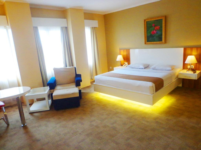 Bedroom 2, SAPADIA HOTEL SIANTAR, Pematangsiantar
