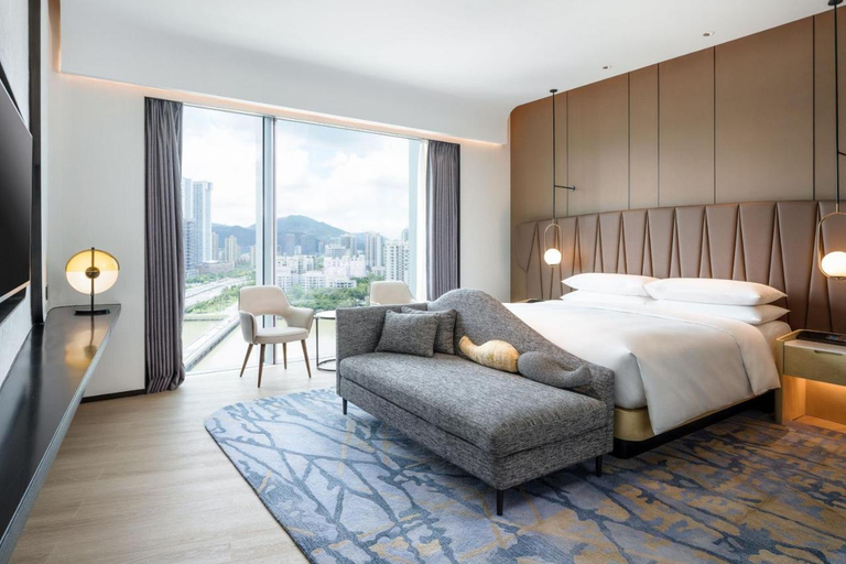 Bedroom 4, Renaissance Zhuhai, Zhuhai