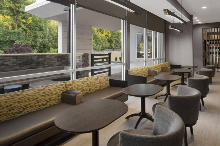 Food & Drinks 5, SpringHill Suites by Marriott Tuckahoe Westchester County, Westchester