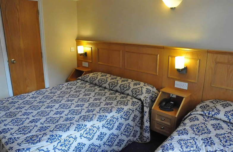 Bedroom 3, Olympic House Hotel, London