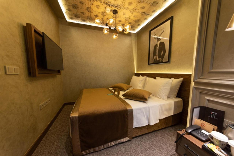 Bedroom 3, Tonight Hotel Port, Beyoğlu