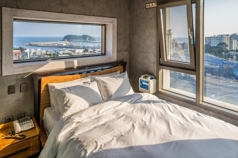 Bedroom 3, Cape Royale - WHosting, City of Cape Town