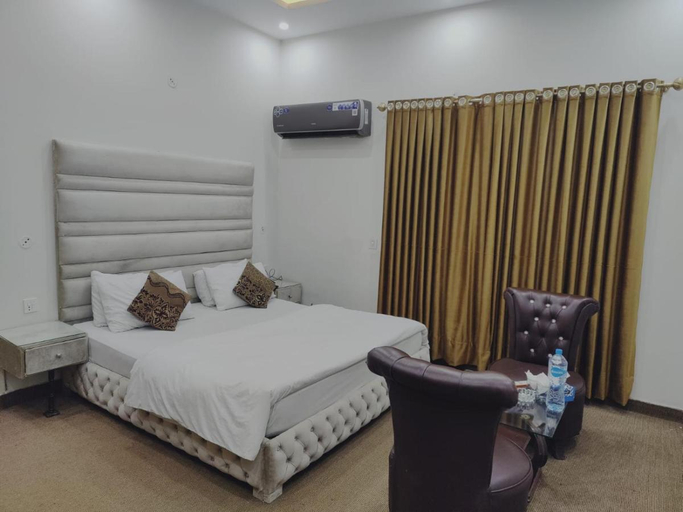 Bedroom 4, Green Land Hotel, Lahore